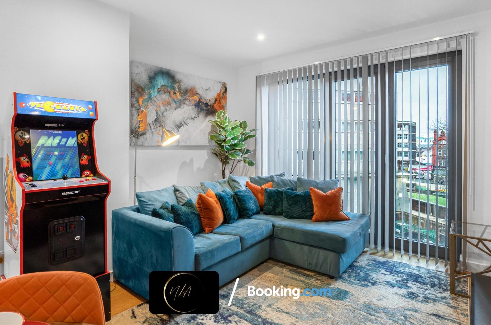 City Centre Apartment With Free Parking, 2 Bathrooms, Netflix And Wifi - Suitable For Contractors And Families - By Noor Luxury Accommodations Birmingham Exteriér fotografie
