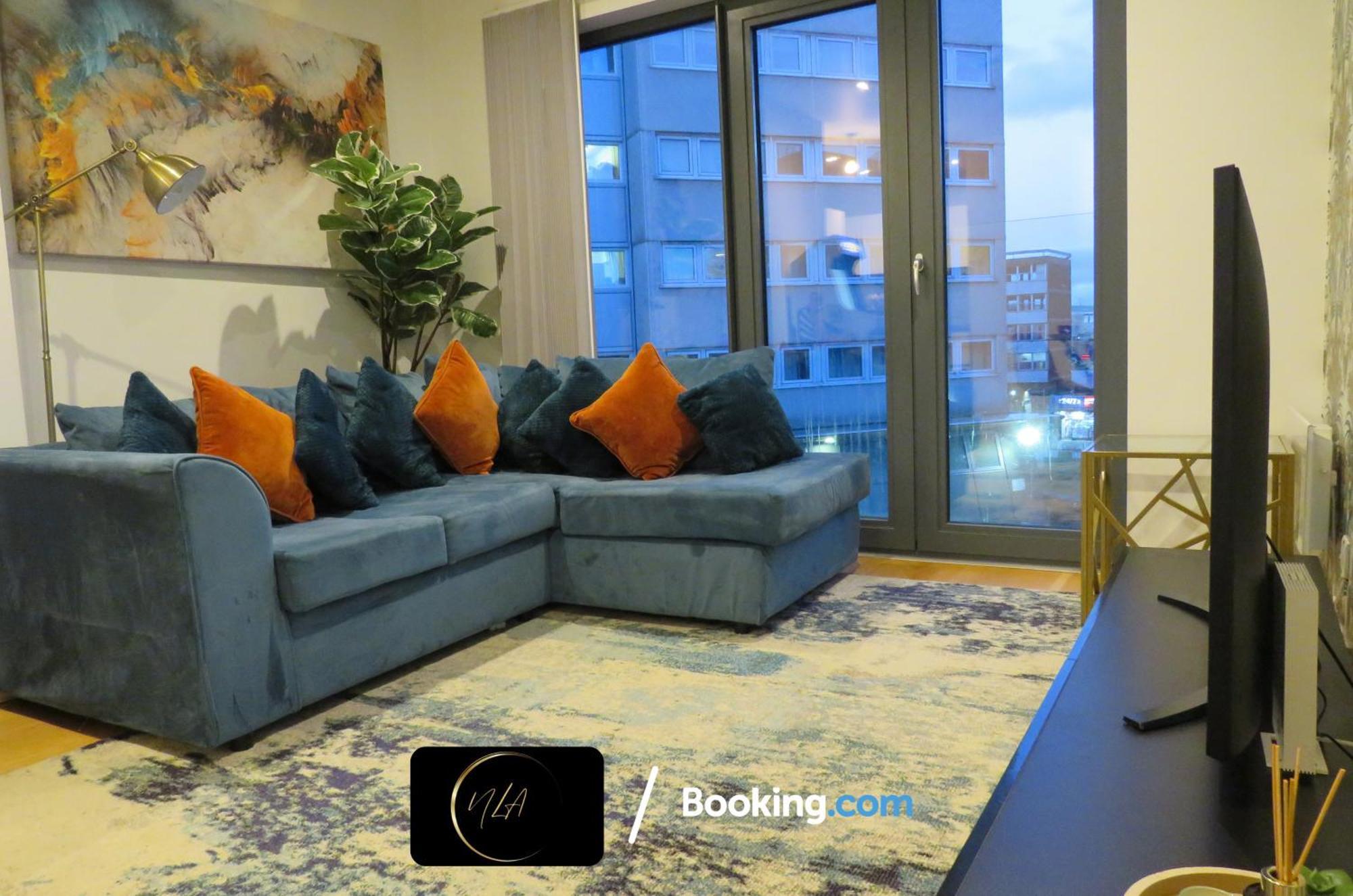 City Centre Apartment With Free Parking, 2 Bathrooms, Netflix And Wifi - Suitable For Contractors And Families - By Noor Luxury Accommodations Birmingham Exteriér fotografie